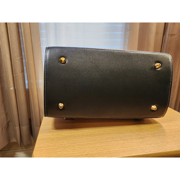 LEATHER White & Black BACKPACK Embossed Tooled Artisan Shoulder Bag Purse Hobo - Picture 13 of 16